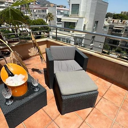 Atico Puerto Marina 2 Hab Con Piscina, 500M De La Plata Lägenhet Torremolinos Exteriör bild