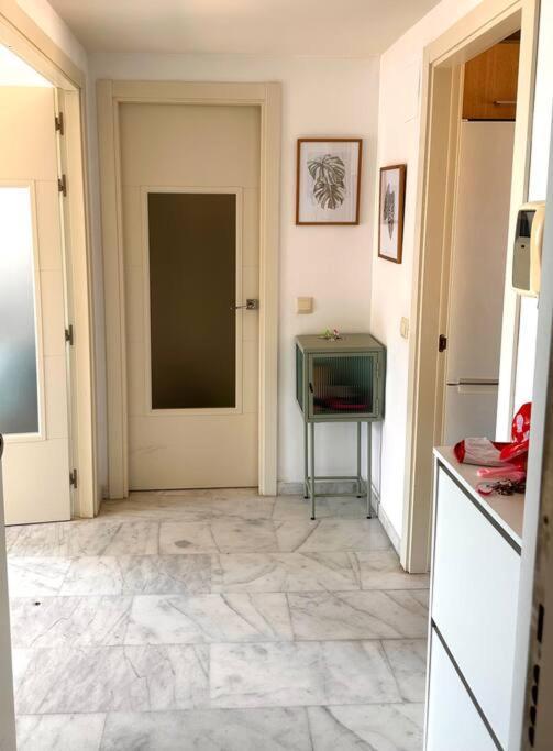 Atico Puerto Marina 2 Hab Con Piscina, 500M De La Plata Lägenhet Torremolinos Exteriör bild