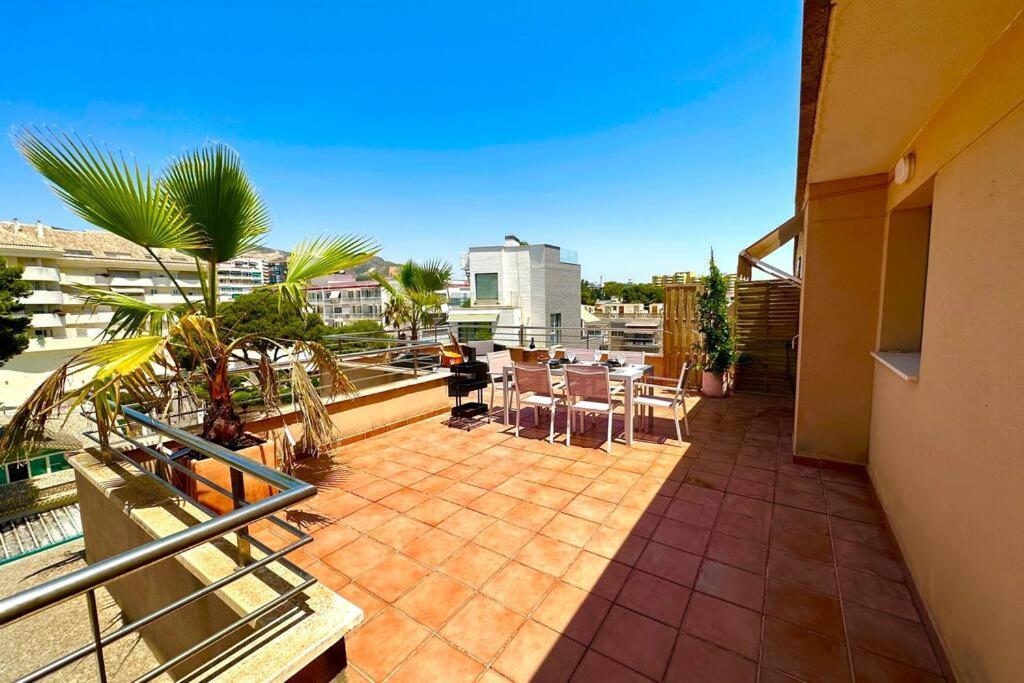 Atico Puerto Marina 2 Hab Con Piscina, 500M De La Plata Lägenhet Torremolinos Exteriör bild