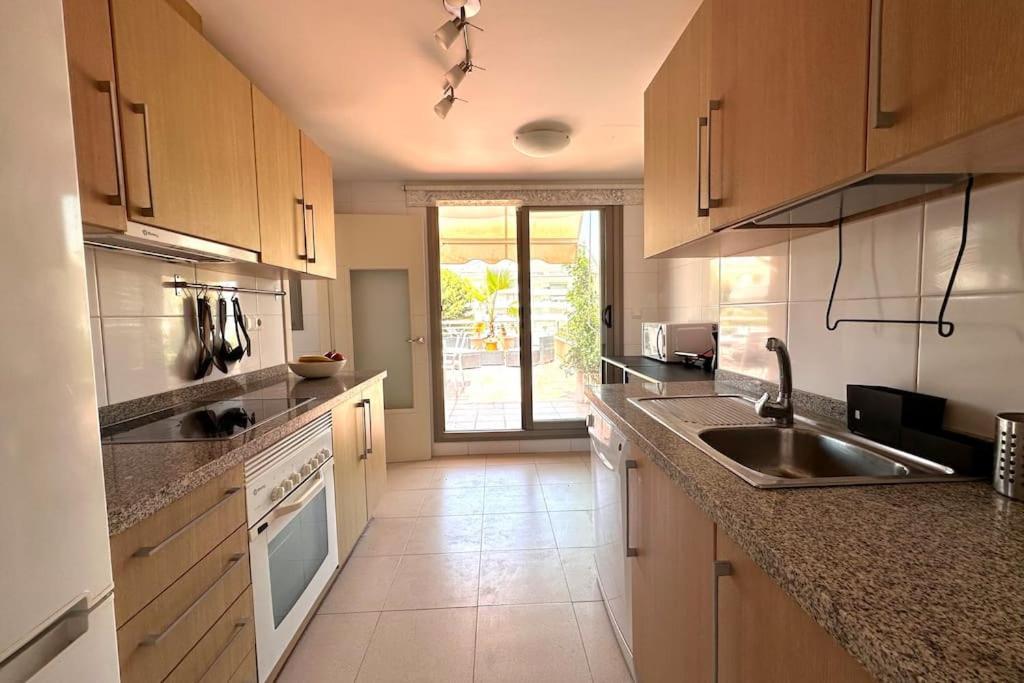 Atico Puerto Marina 2 Hab Con Piscina, 500M De La Plata Lägenhet Torremolinos Exteriör bild