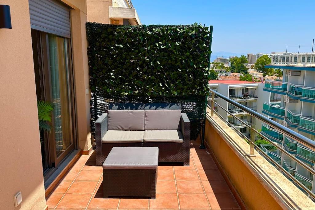 Atico Puerto Marina 2 Hab Con Piscina, 500M De La Plata Lägenhet Torremolinos Exteriör bild